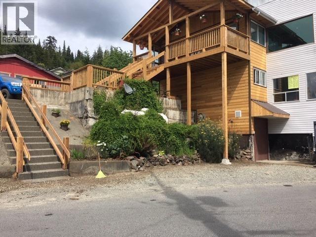 3200 OCEANVIEW DRIVE — photo 2