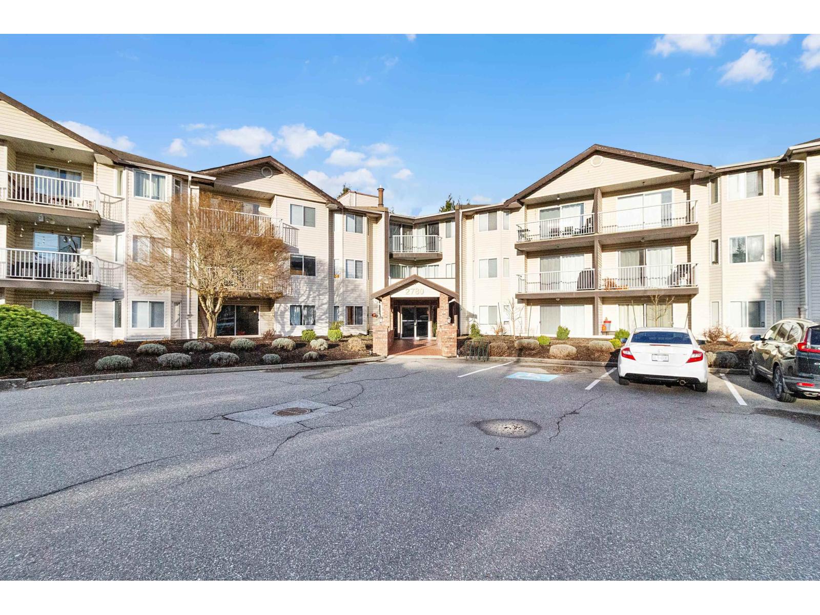 101 2780 WARE Street - main photo