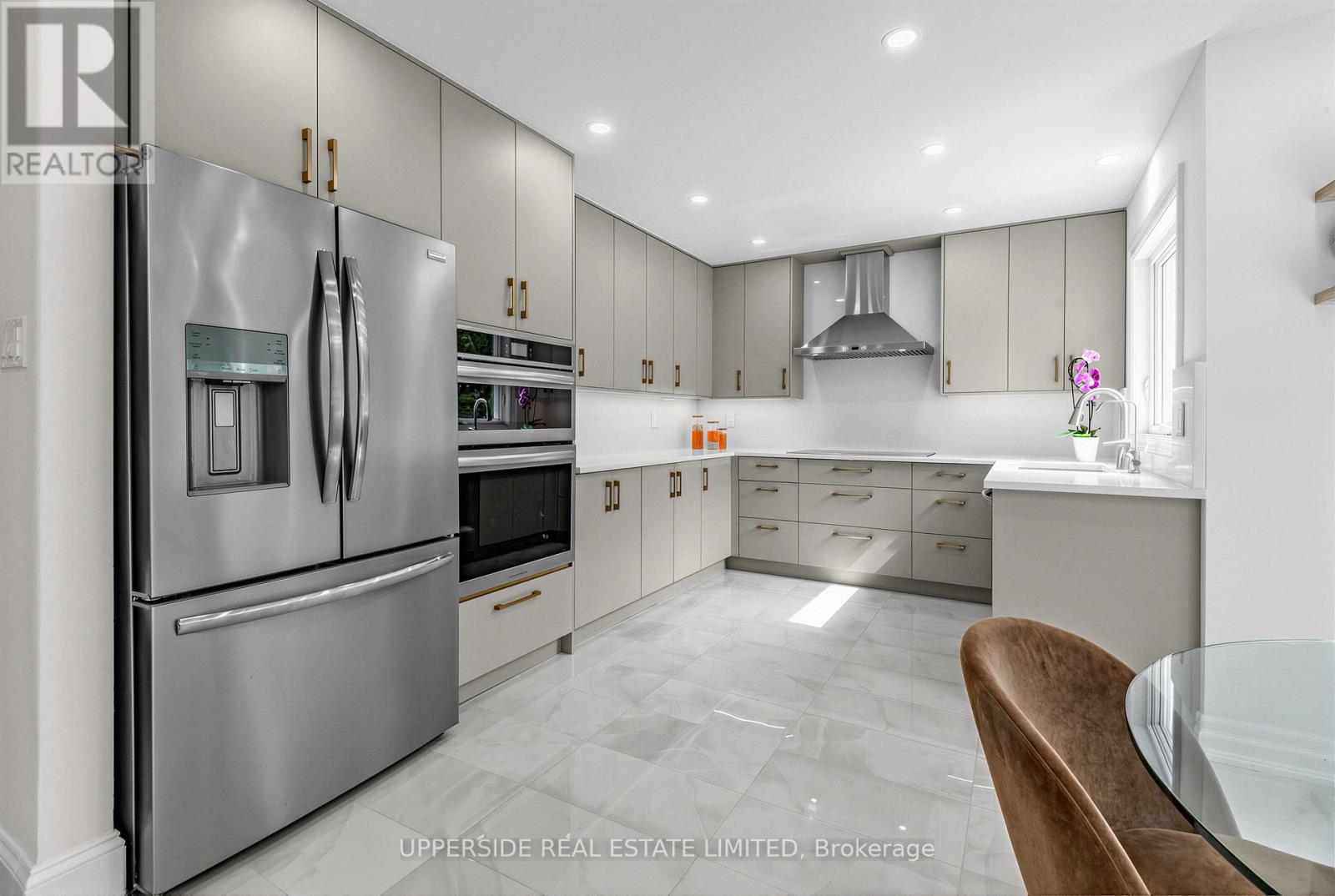 986 STONEHAVEN AVENUE - 9