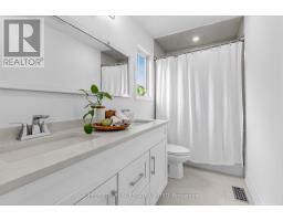 986 Stonehaven Avenue, Newmarket, ON L3X1P6 Photo 26