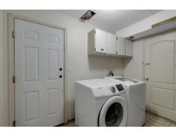 12255 64a Avenue, Surrey, BC V3W3R8 Photo 25