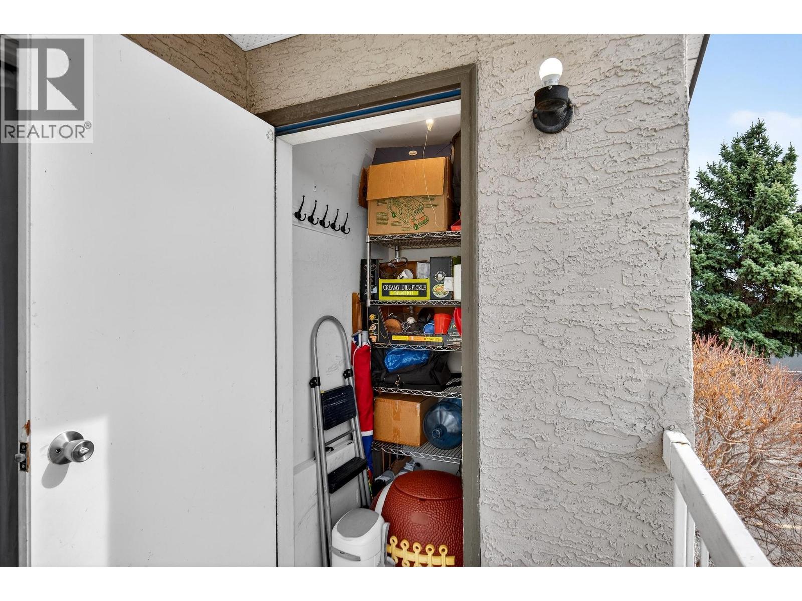 735 Cook Road Unit# 208C, Kelowna