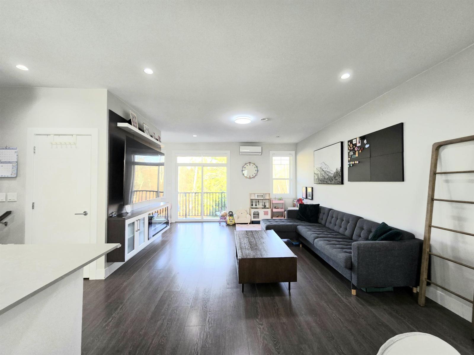 65 19501 74 Avenue - photo 2