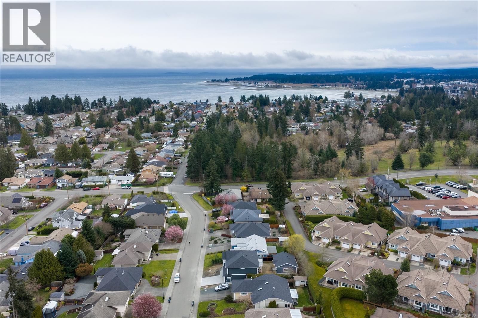 746 Doehle Ave, Parksville