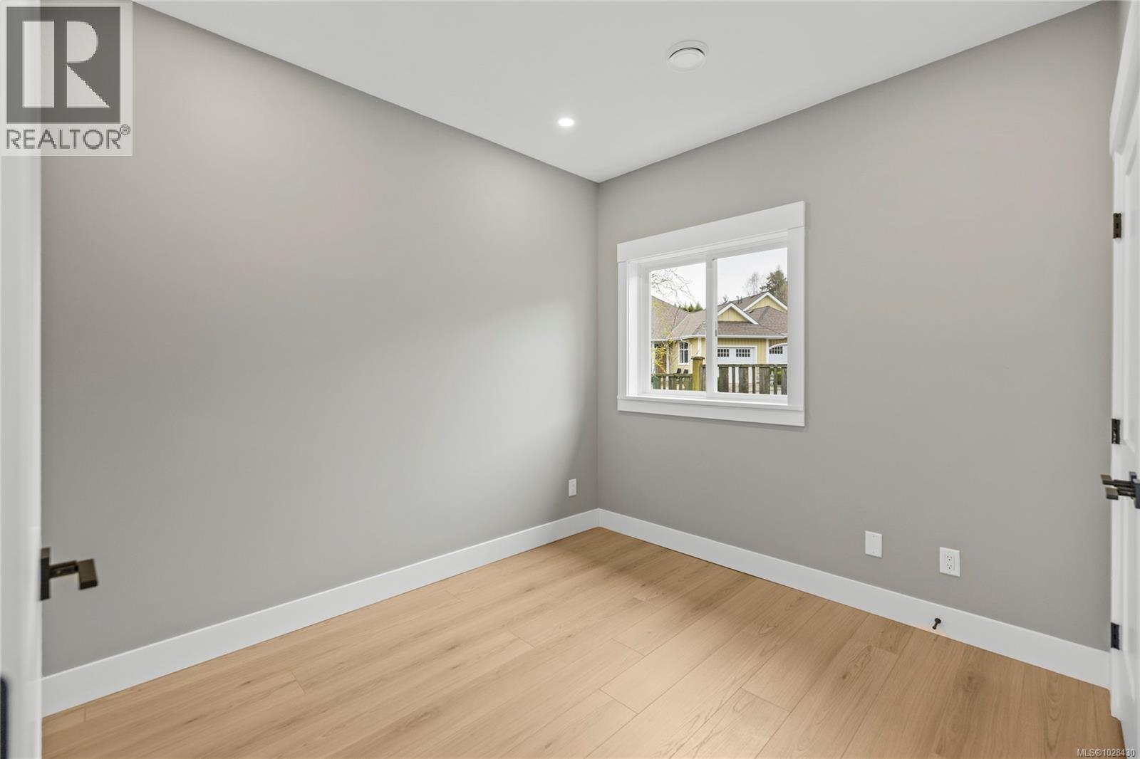 746 Doehle Ave, Parksville