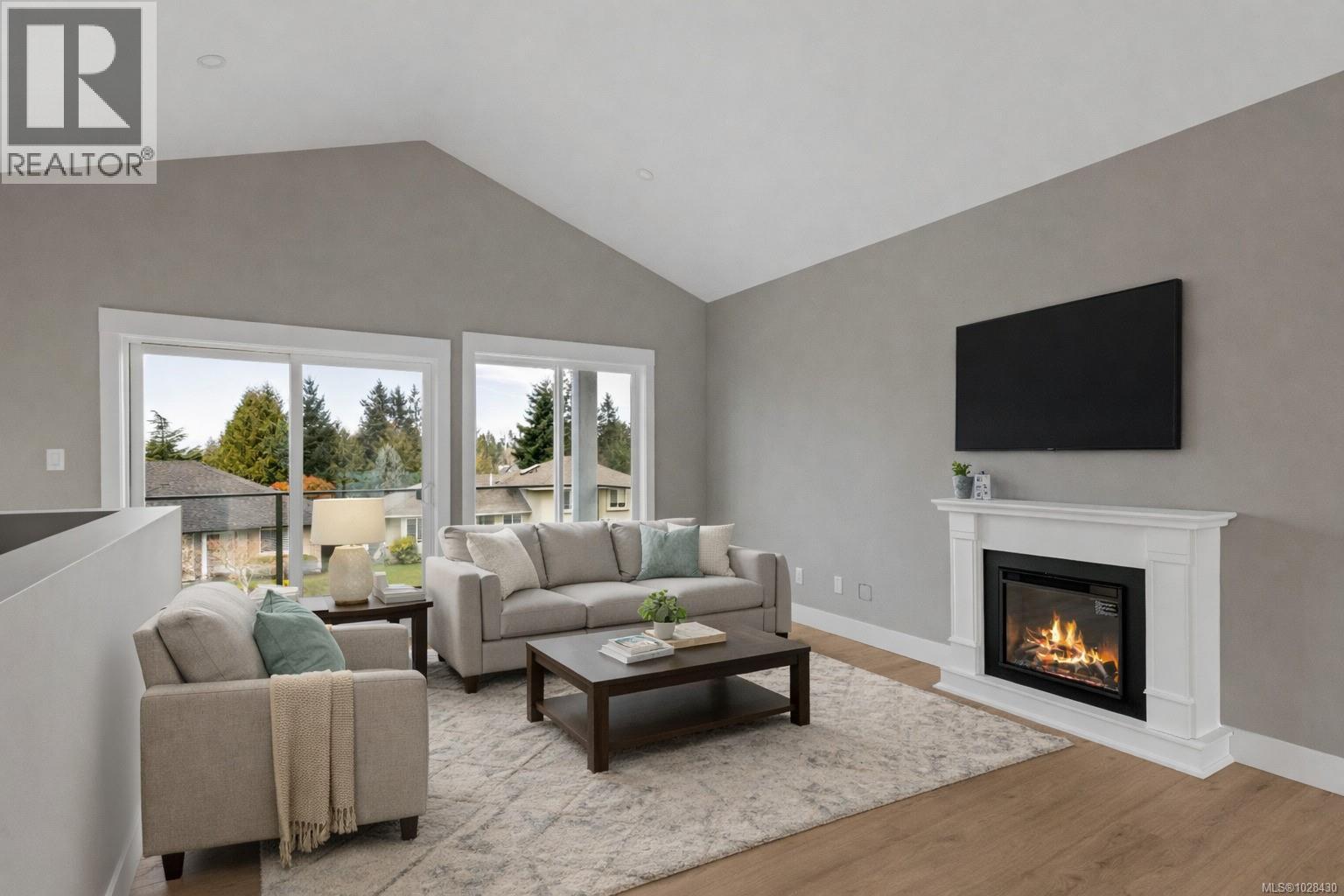 746 Doehle Ave, Parksville