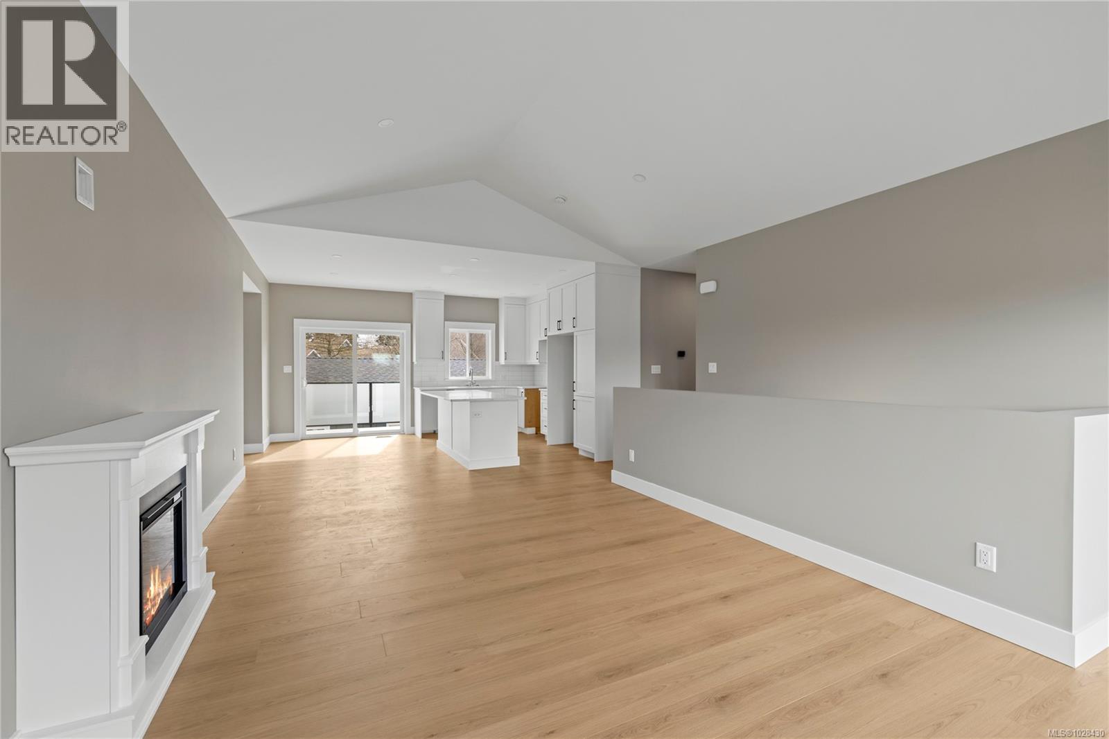 746 Doehle Ave, Parksville