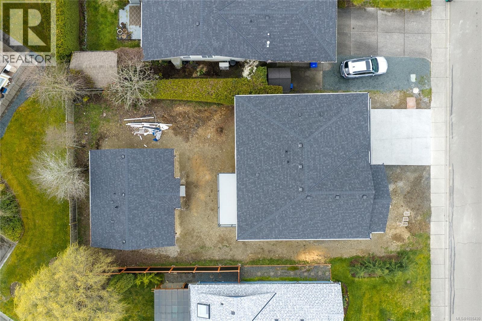 746 Doehle Ave, Parksville