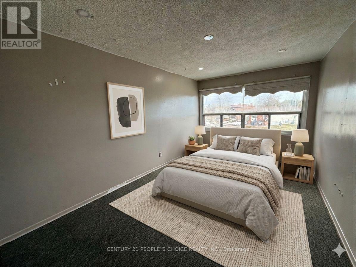 32 HORNE DRIVE - 4