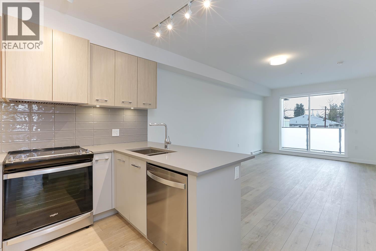 206 4933 CLARENDON Street - photo 2