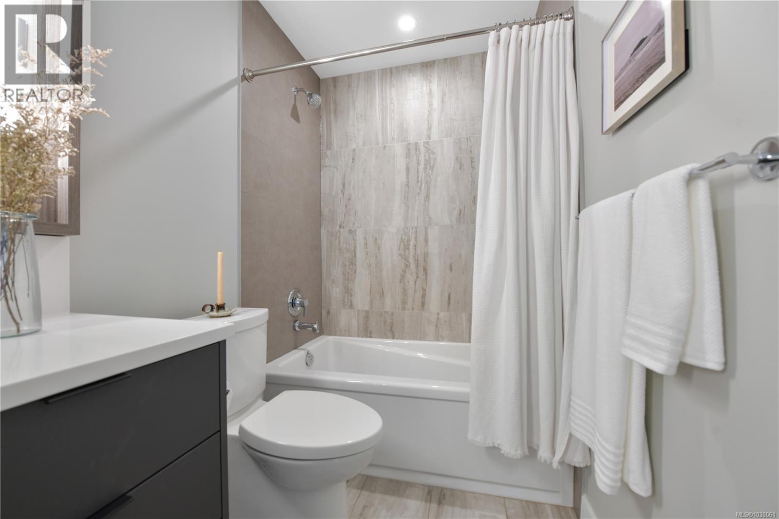 510 967 Whirlaway Crescent, Langford