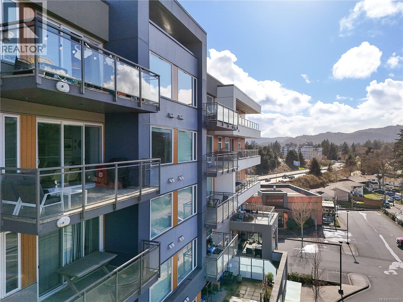 510 967 Whirlaway Crescent, Langford