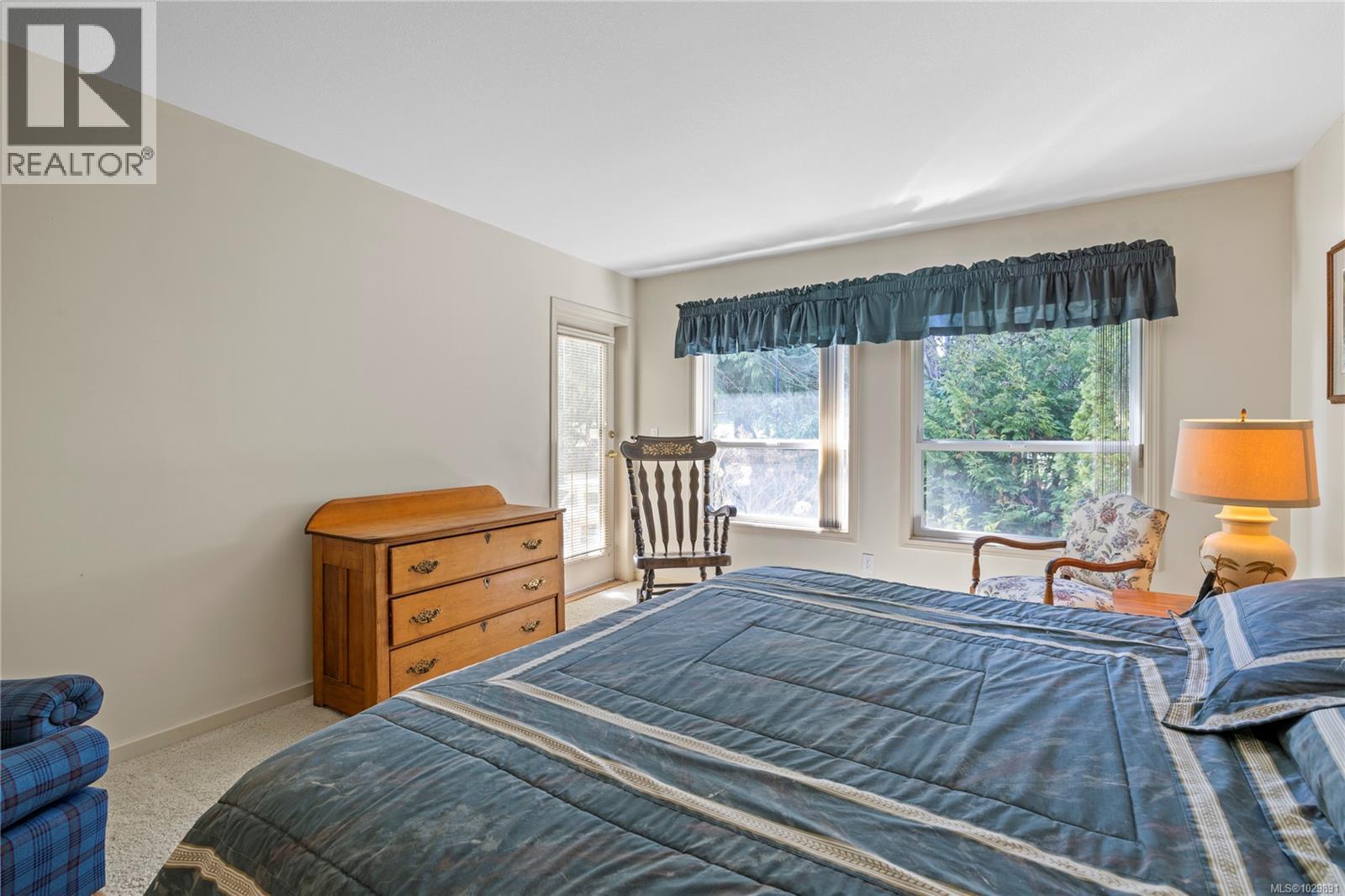 626 WINDWARD WAY - 30