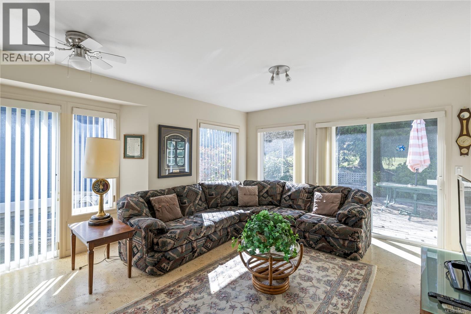 626 WINDWARD WAY - Image 3