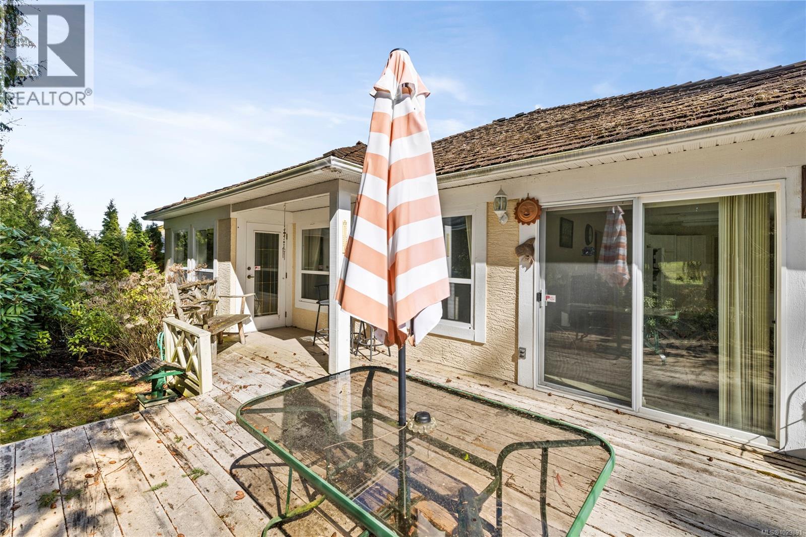 626 WINDWARD WAY - 12