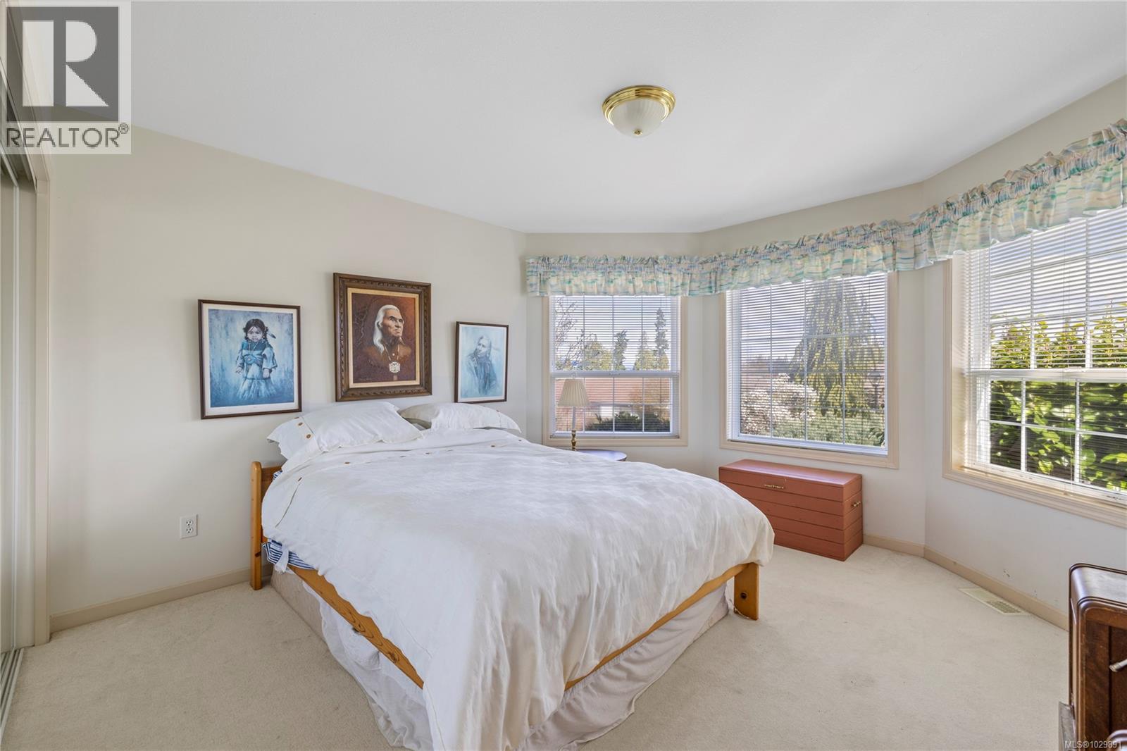 626 WINDWARD WAY - 28