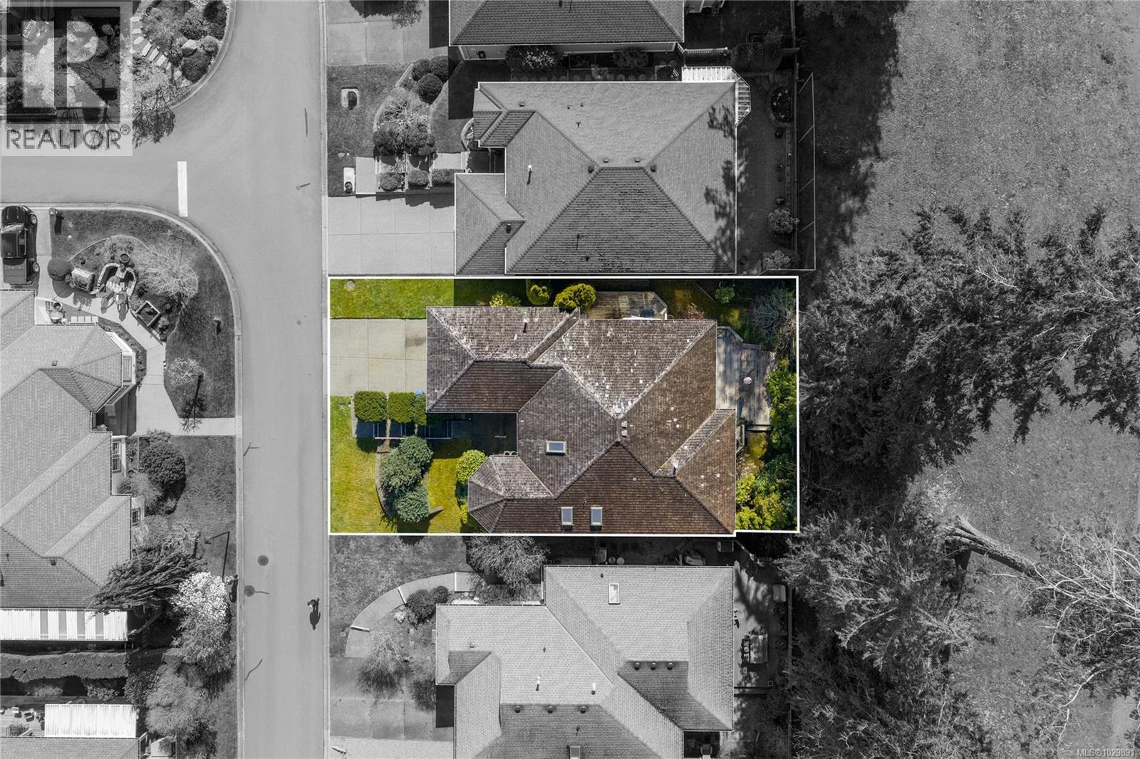 626 WINDWARD WAY - 19