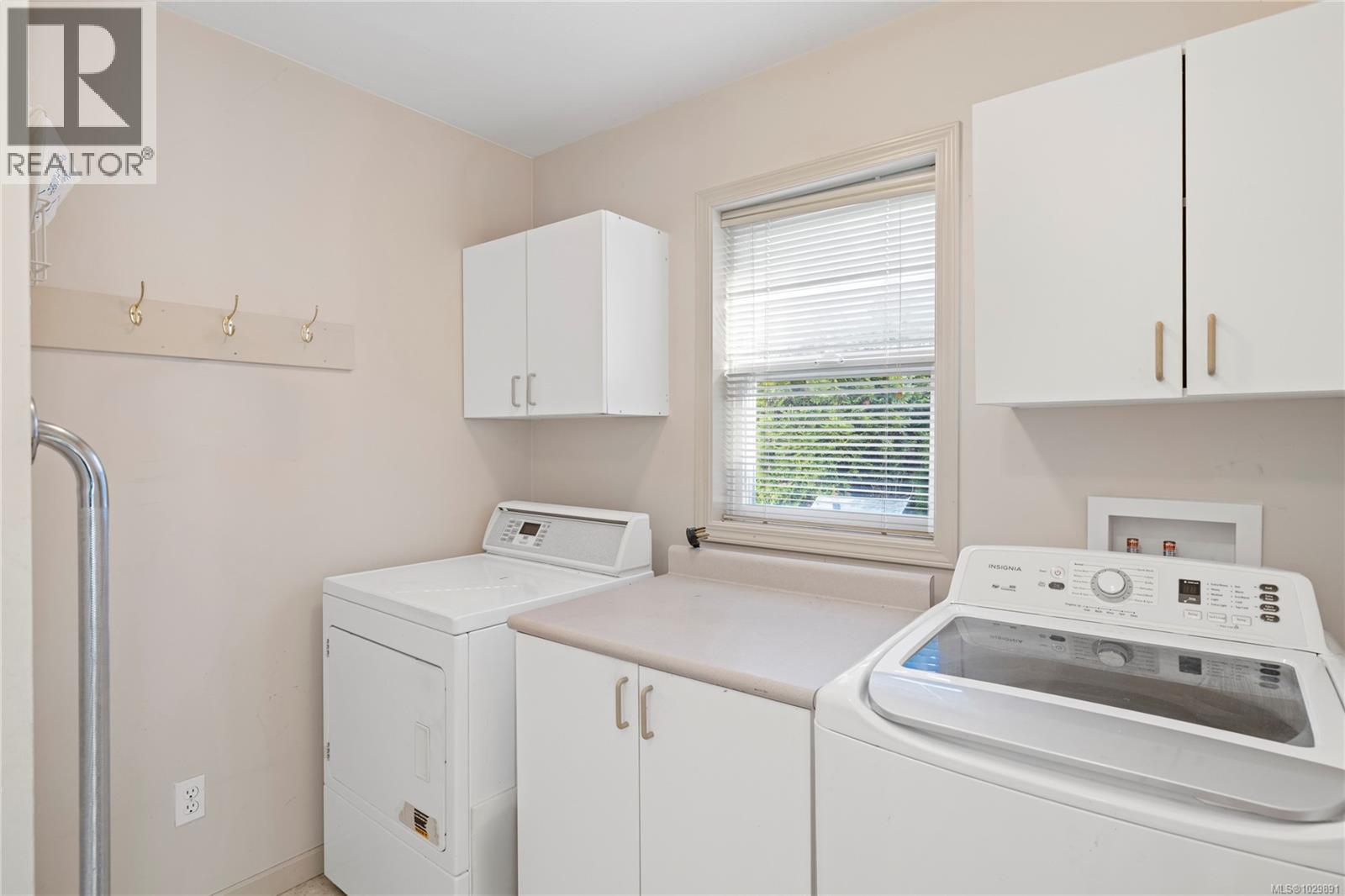 626 WINDWARD WAY - 33