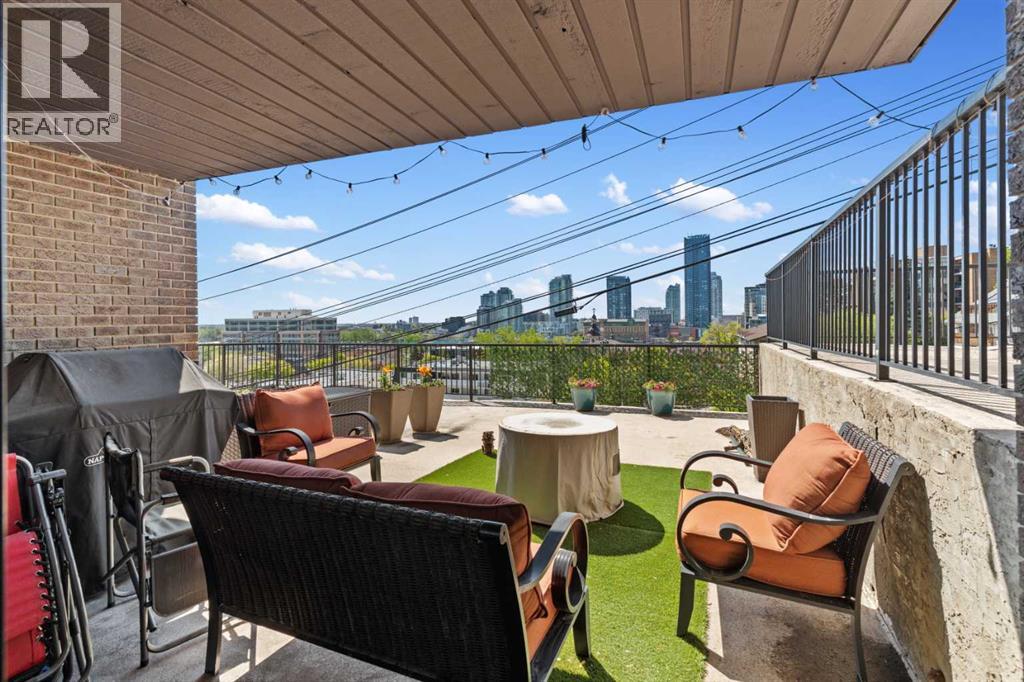 
          333 2 Avenue Northeast
            <br/>
            <span>Calgary</span>
            , 
            <span>AB</span>
             <span>T2E0E5</span>
         - Photo 27