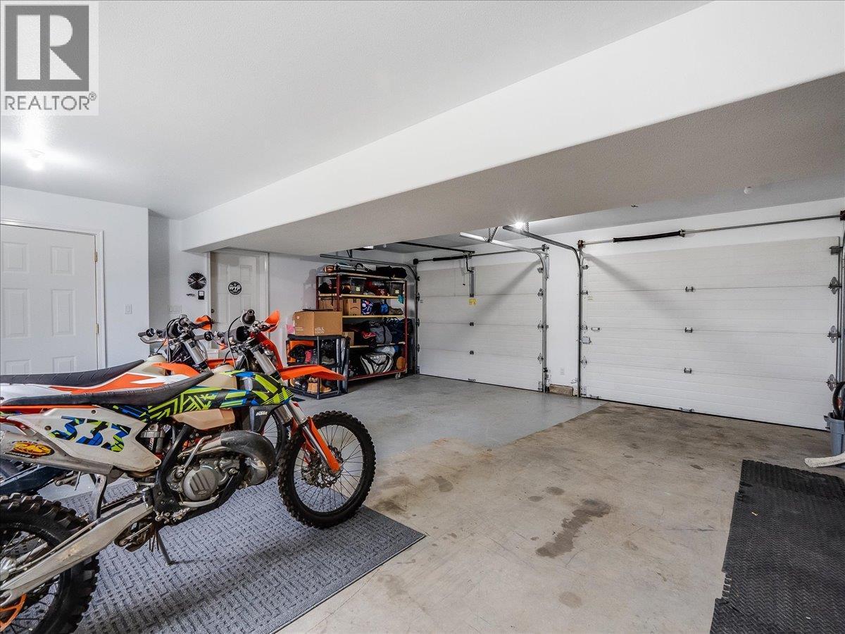 601 12TH Avenue, Genelle