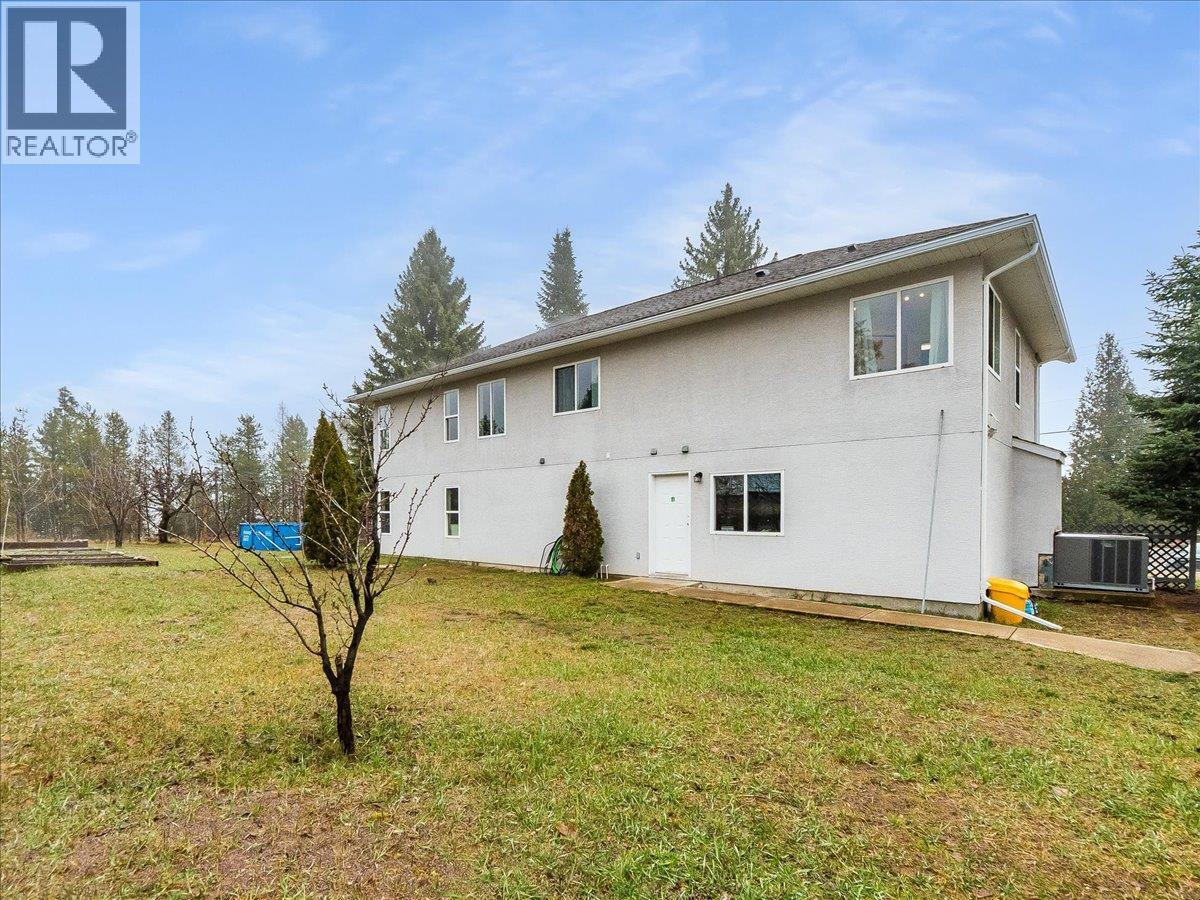 601 12TH Avenue, Genelle