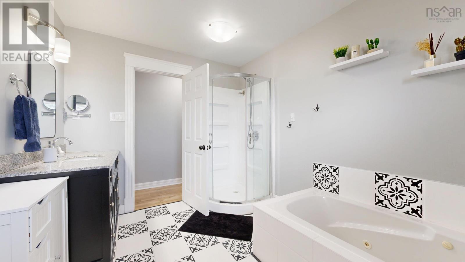 Property 32 of 48 of 16 Parker Place Crescent