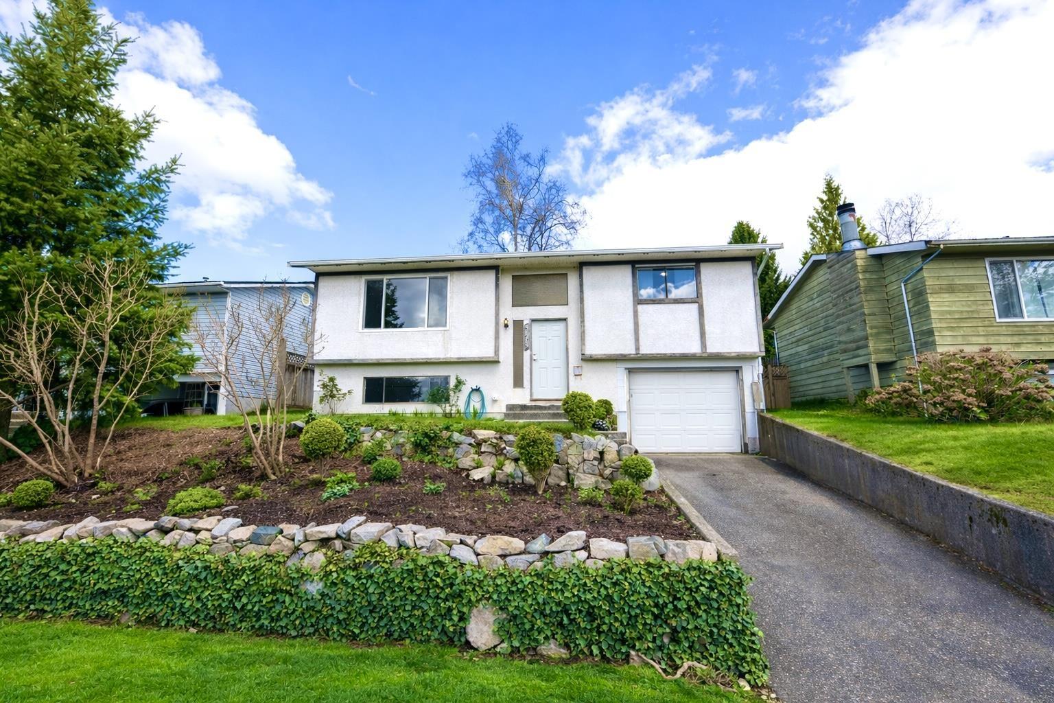 32763 BADGER Avenue - main photo