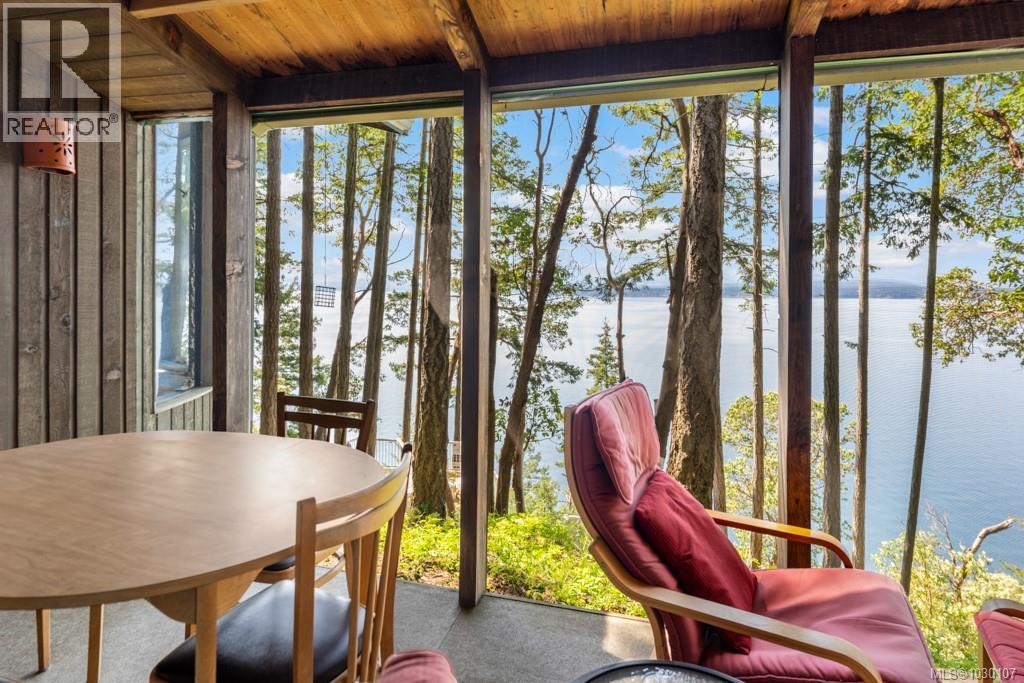 LT 8 Ruxton Island - 29