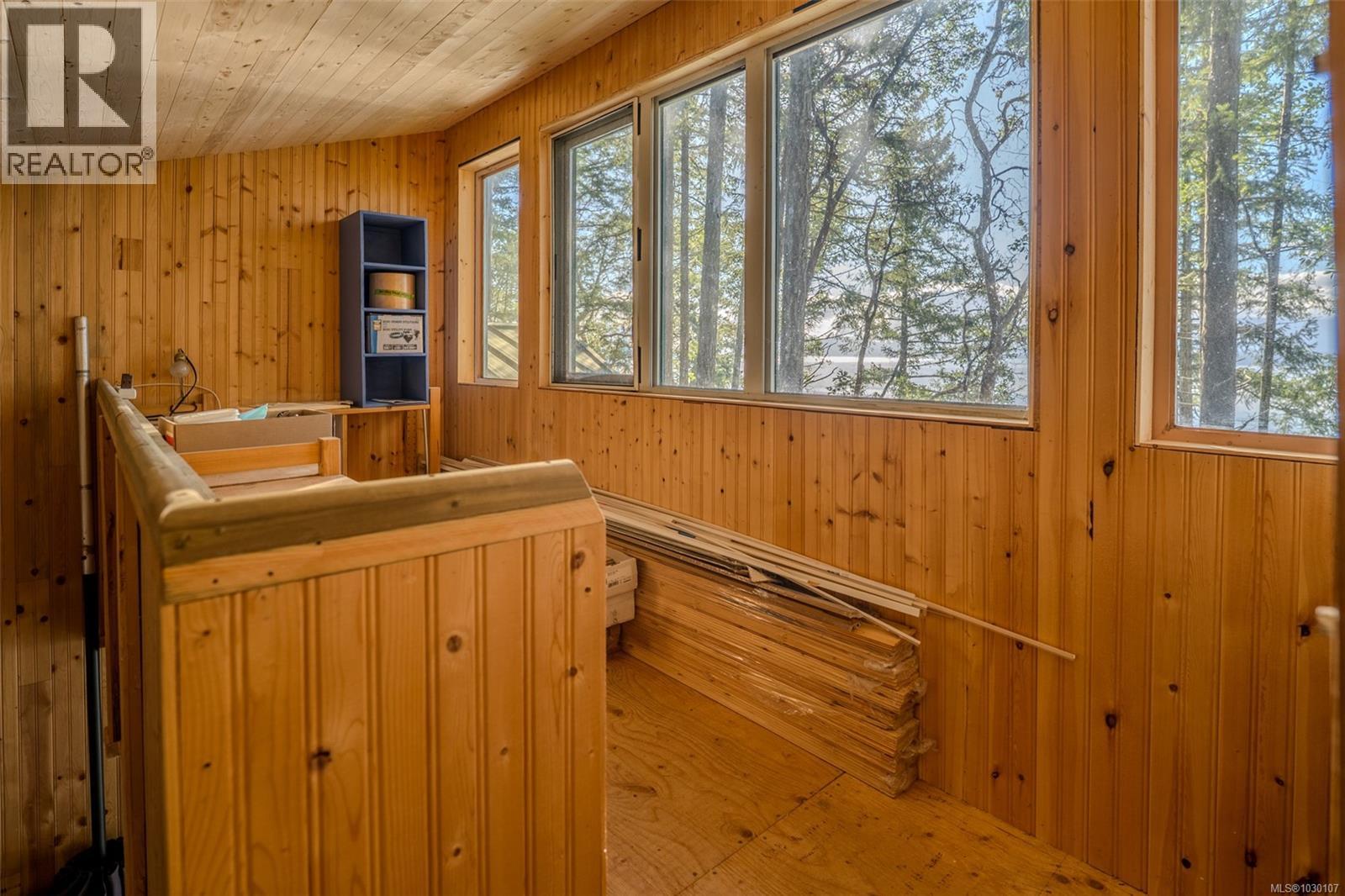 LT 8 Ruxton Island - 20