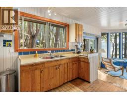 Lt 8 Ruxton Island, Ruxton Island, BC  Photo 23