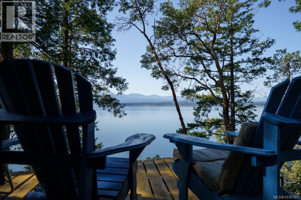 LT 8 Ruxton Island - 1