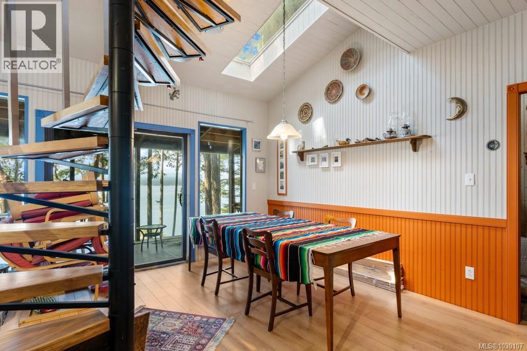LT 8 Ruxton Island - 31