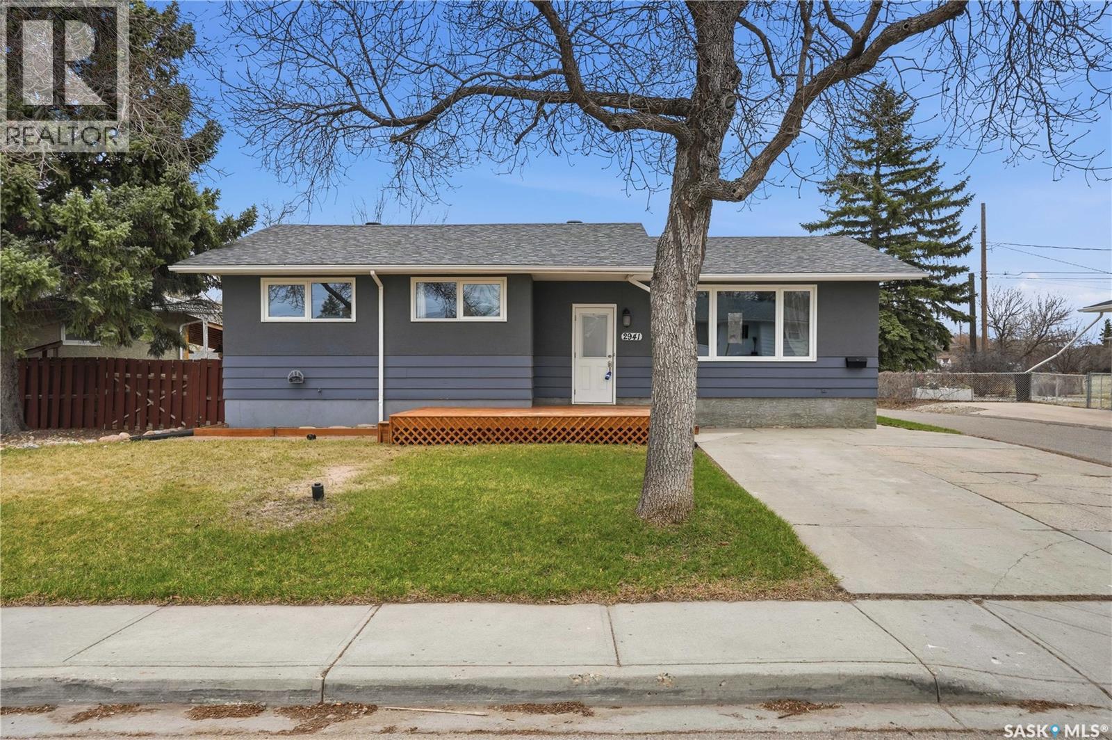 2941 Wascana STREET