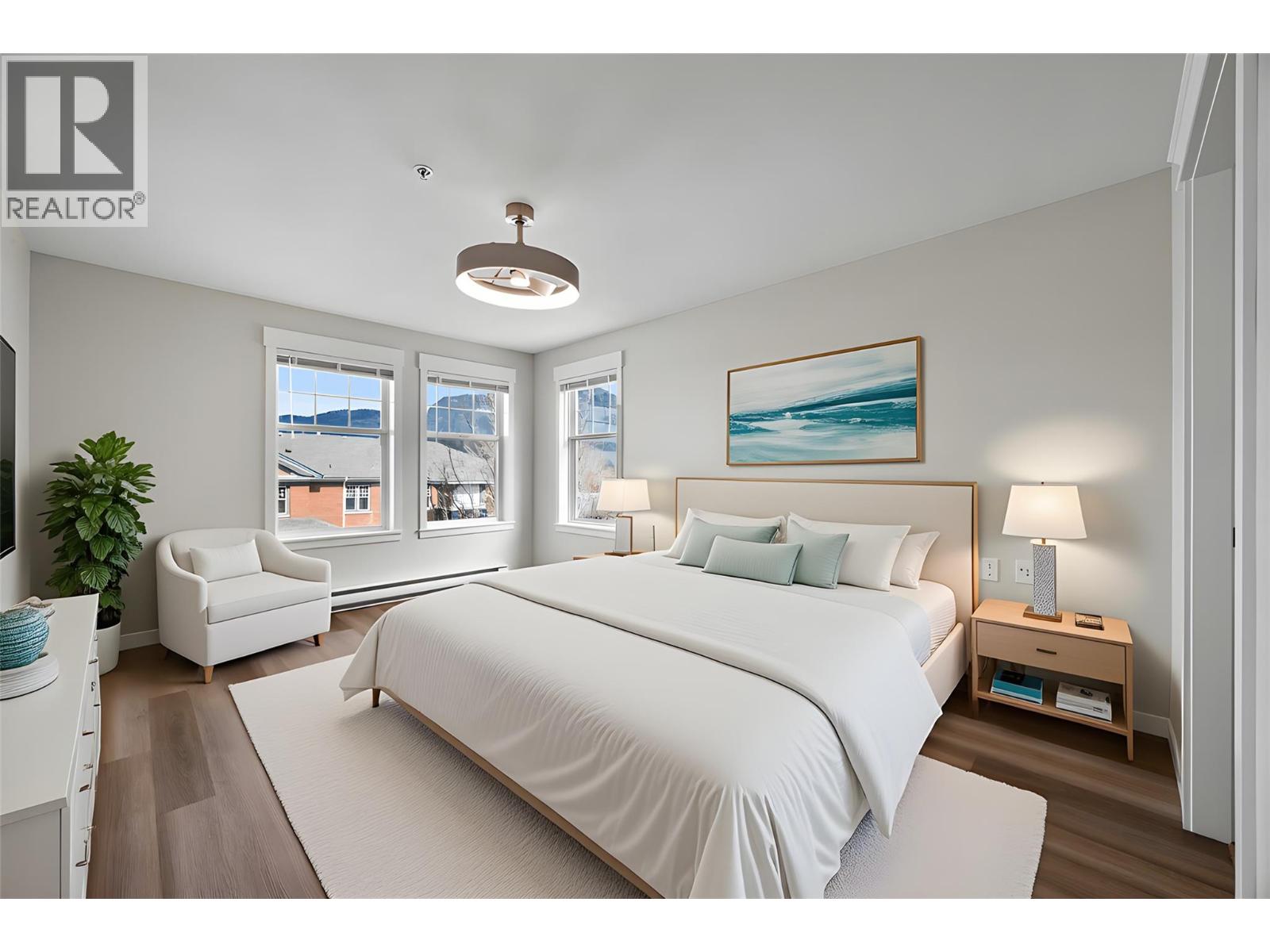 #203 490 LORNE STREET - 17