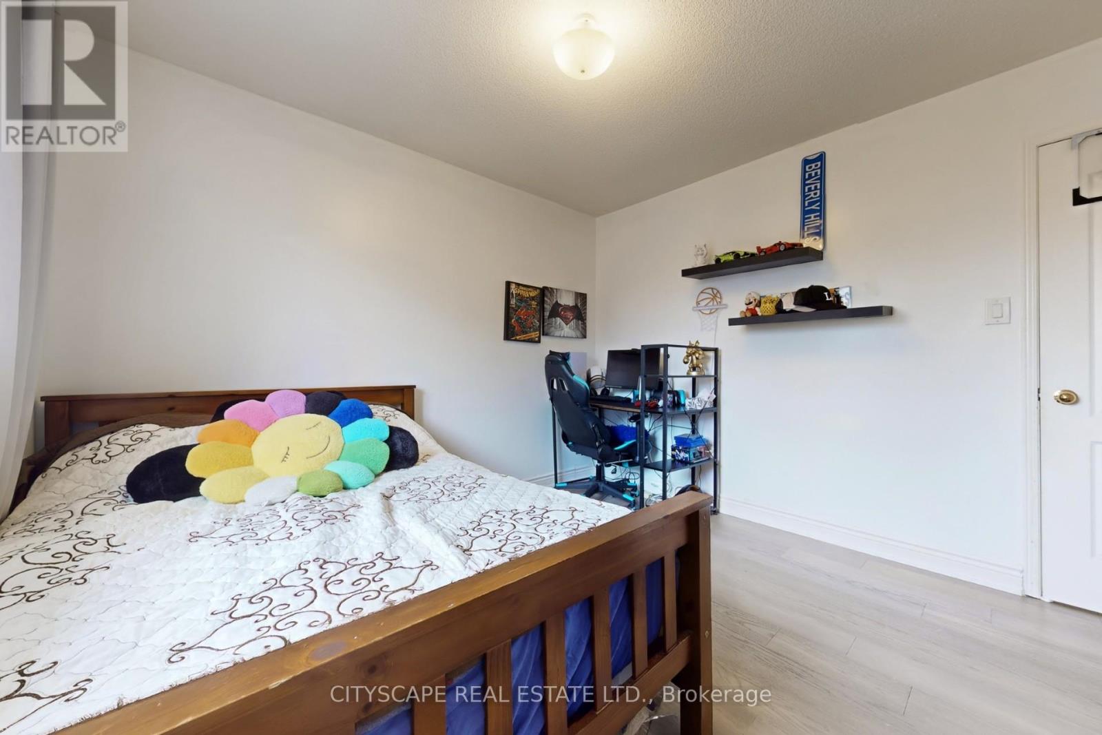 7218 LULWORTH COURT - 28