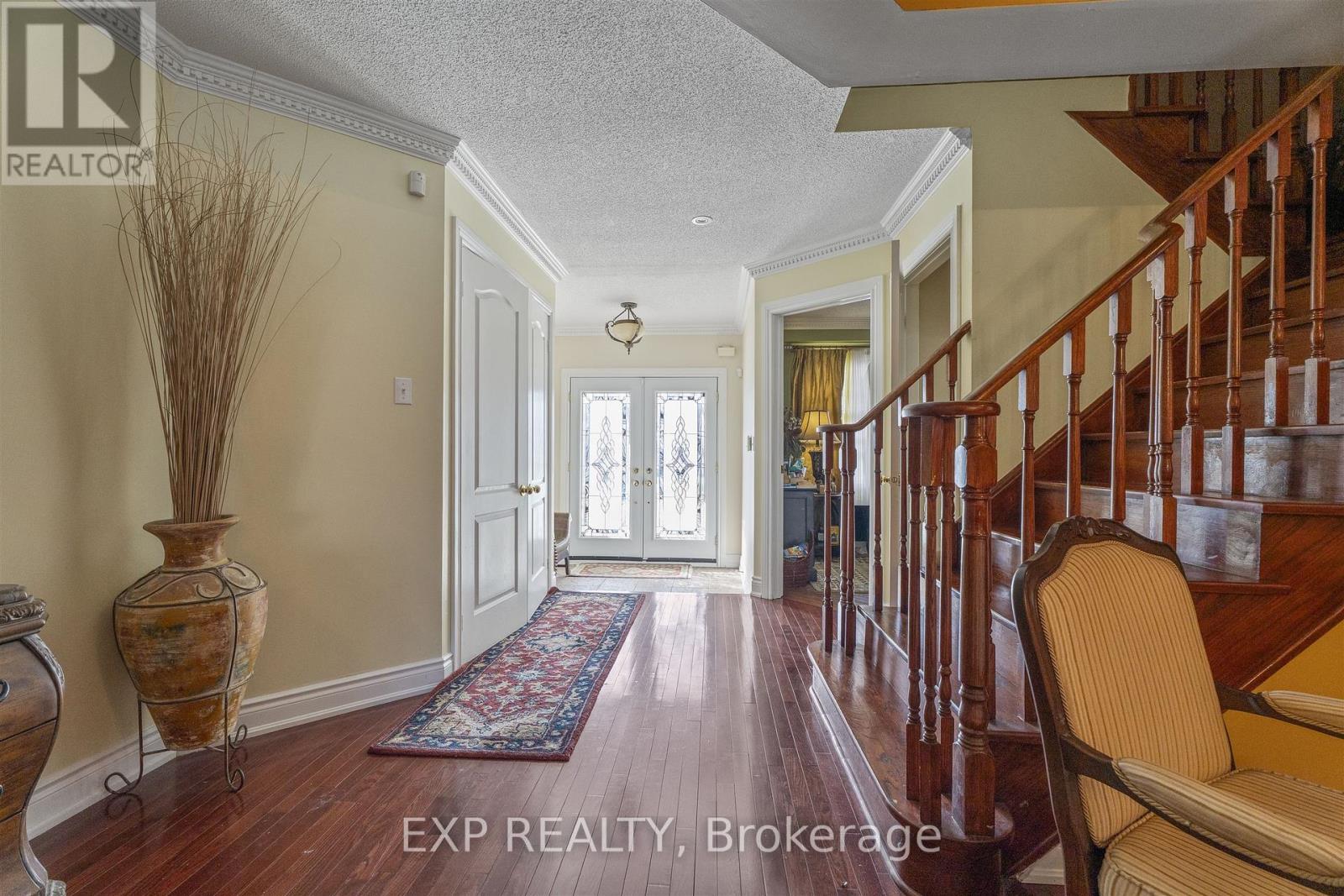 76 HIBERTON CRESCENT - 3