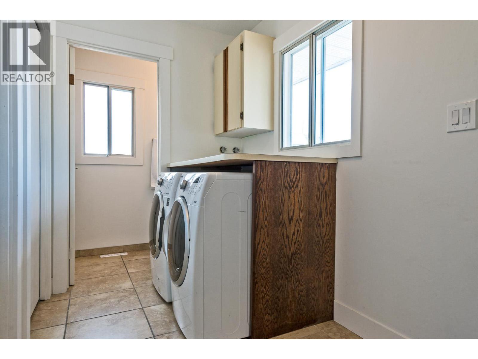 9302 62ND AVENUE - 25