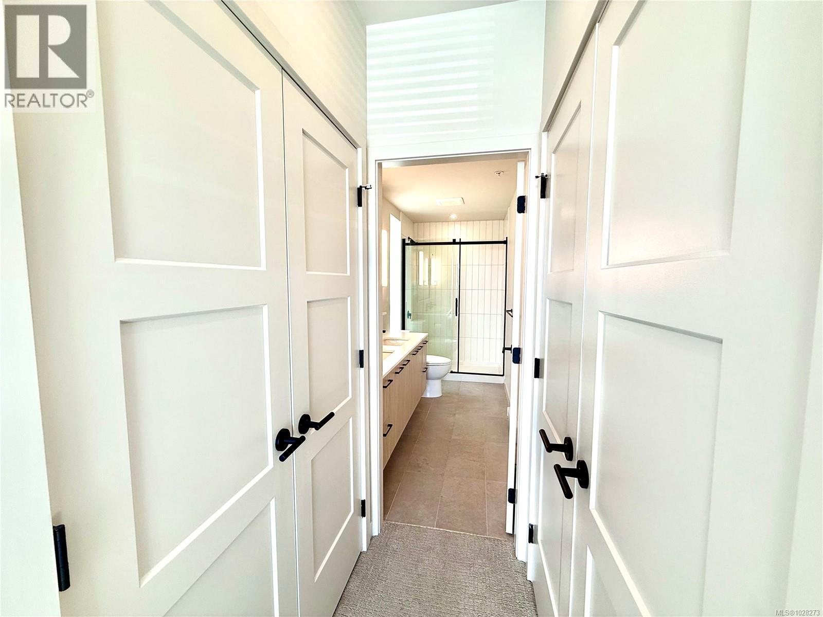 #110 958 PHAROAH MEWS - 27