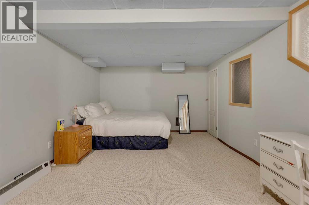 Single Family House for Sale in  Riverview Park SE Riverbend Calgary 