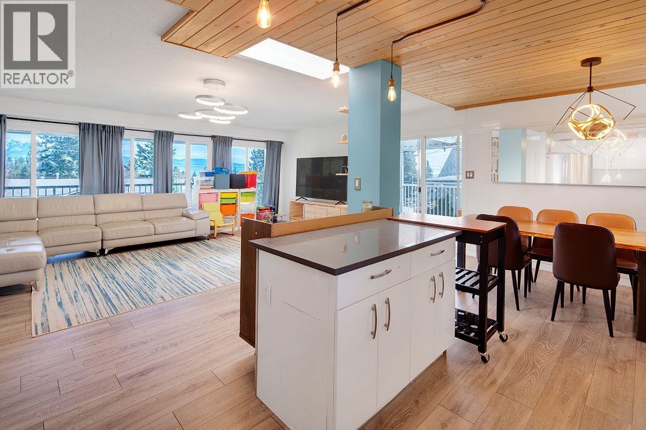2132 ANITA DRIVE, Port Coquitlam