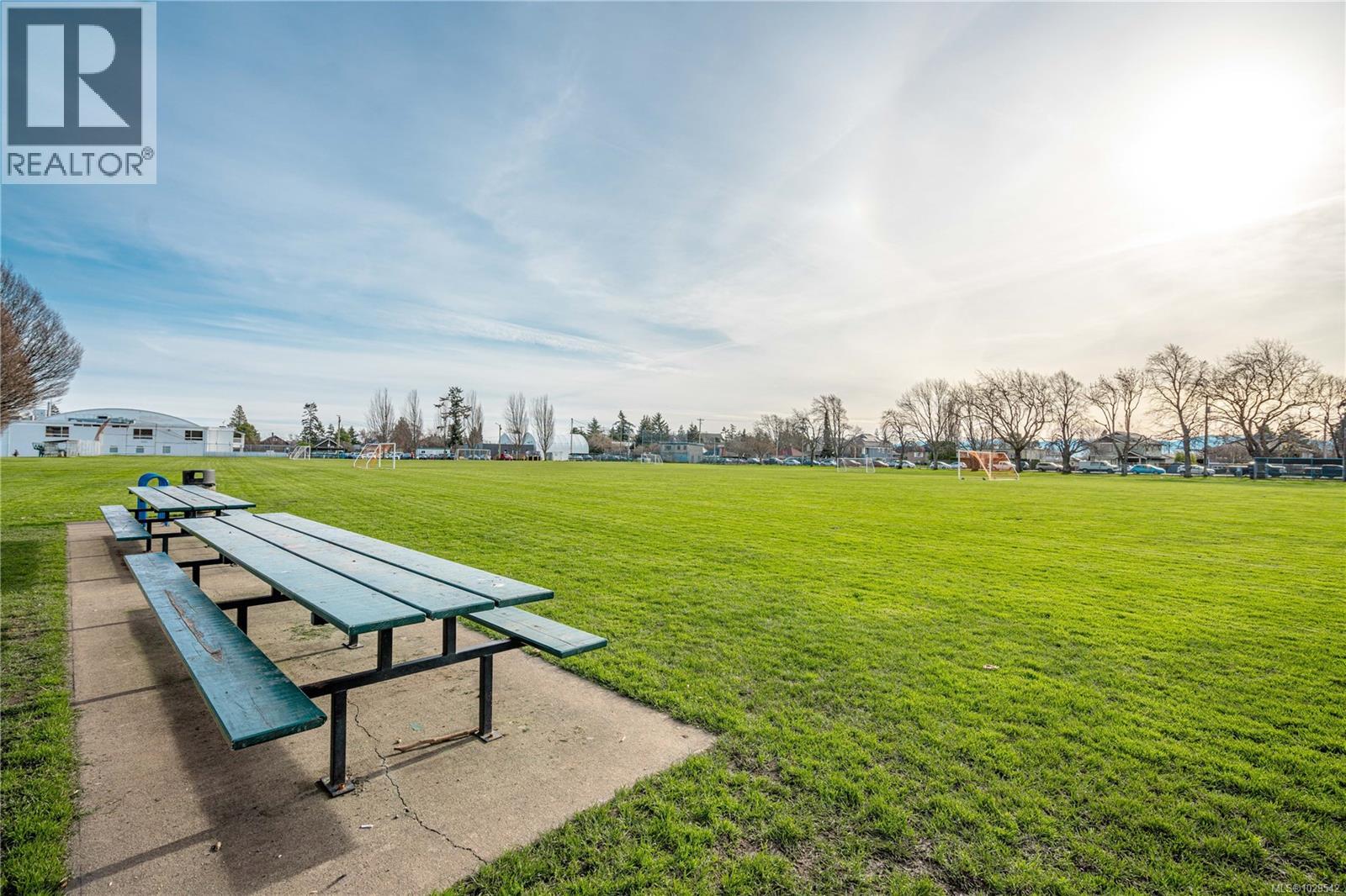 #308 1351 ESQUIMALT RD - 62