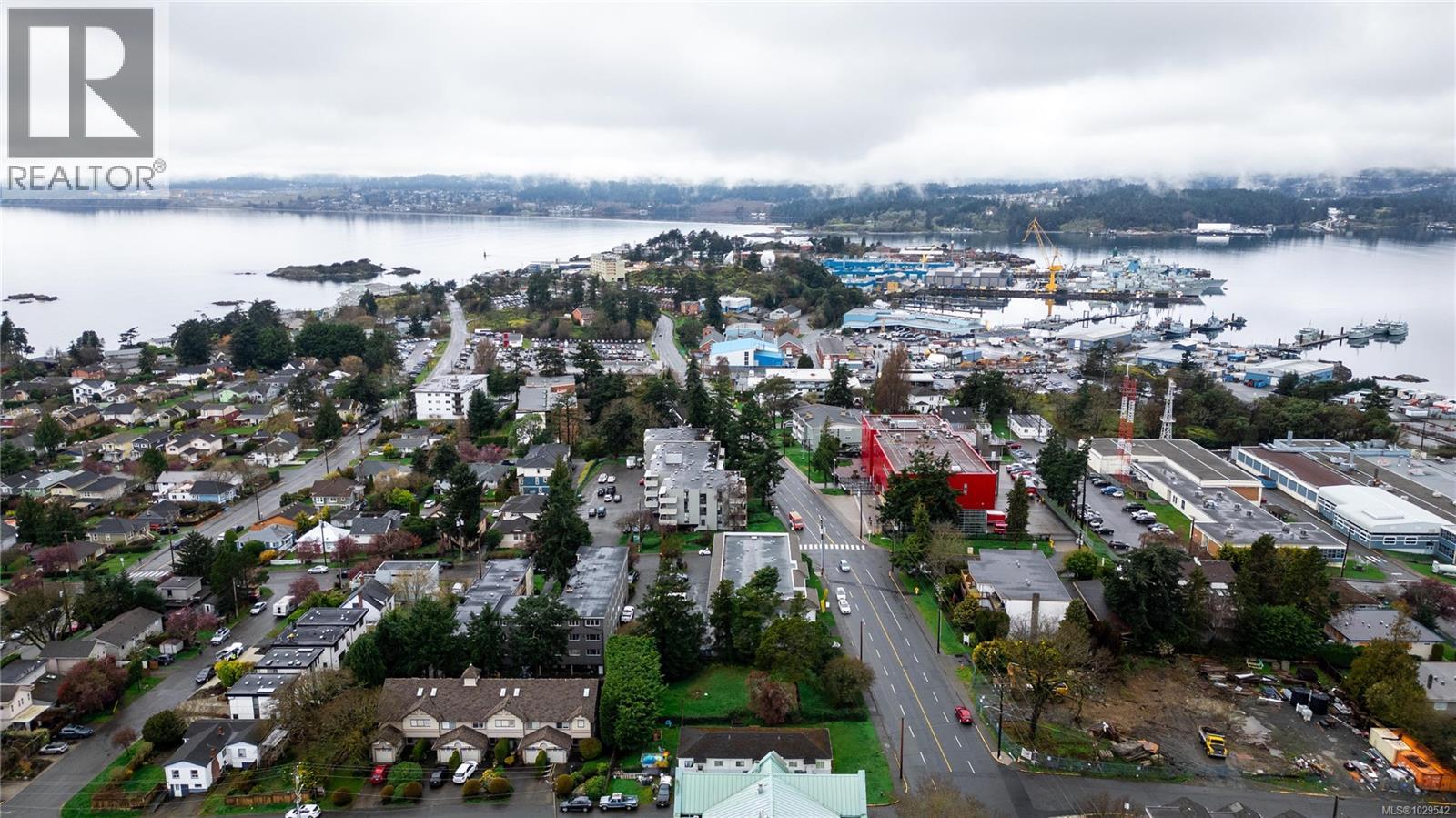 #308 1351 ESQUIMALT RD - 47