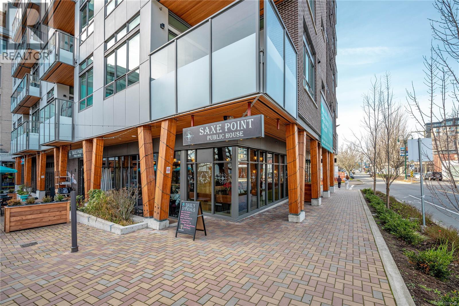 #308 1351 ESQUIMALT RD - 57