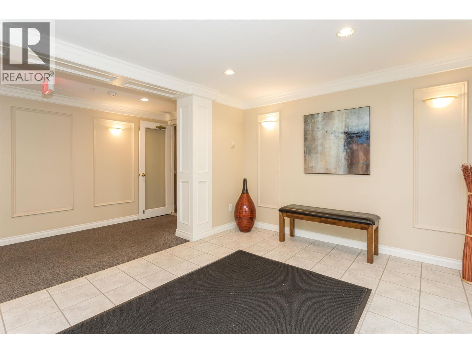 #202-1250 55TH Street, Tsawwassen