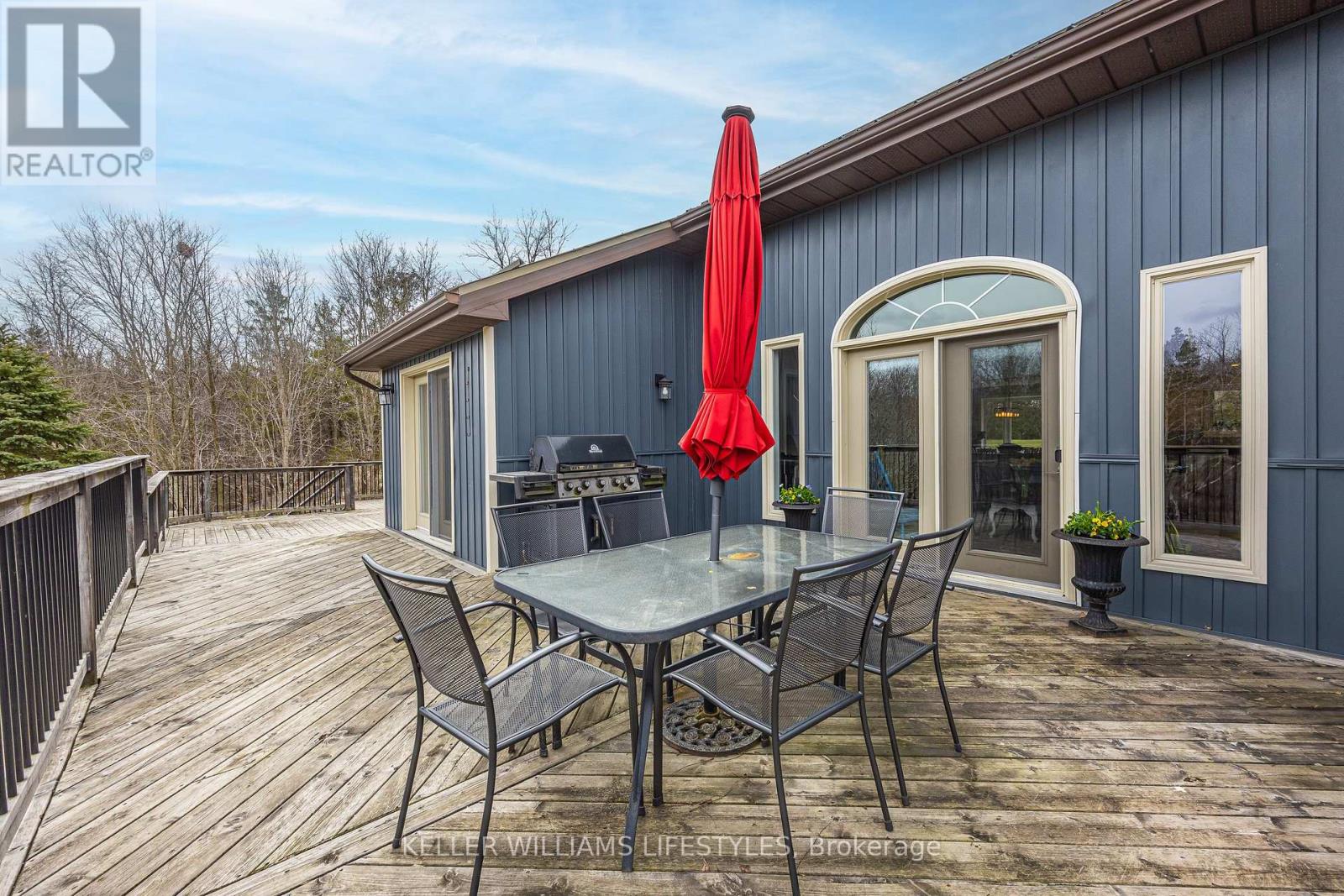 4 ALMA STREET Property Photo