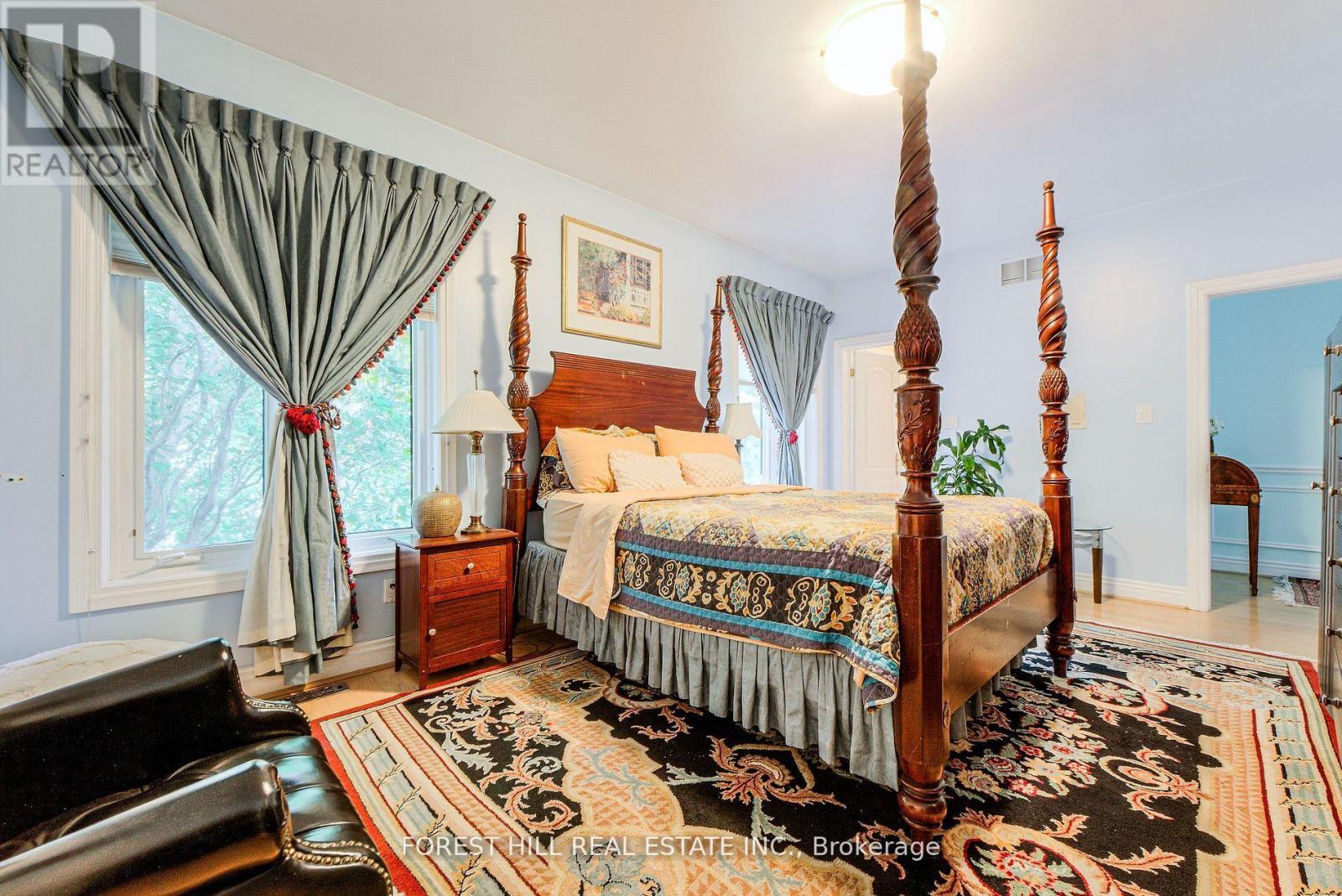 46 WIMPOLE DRIVE - 25