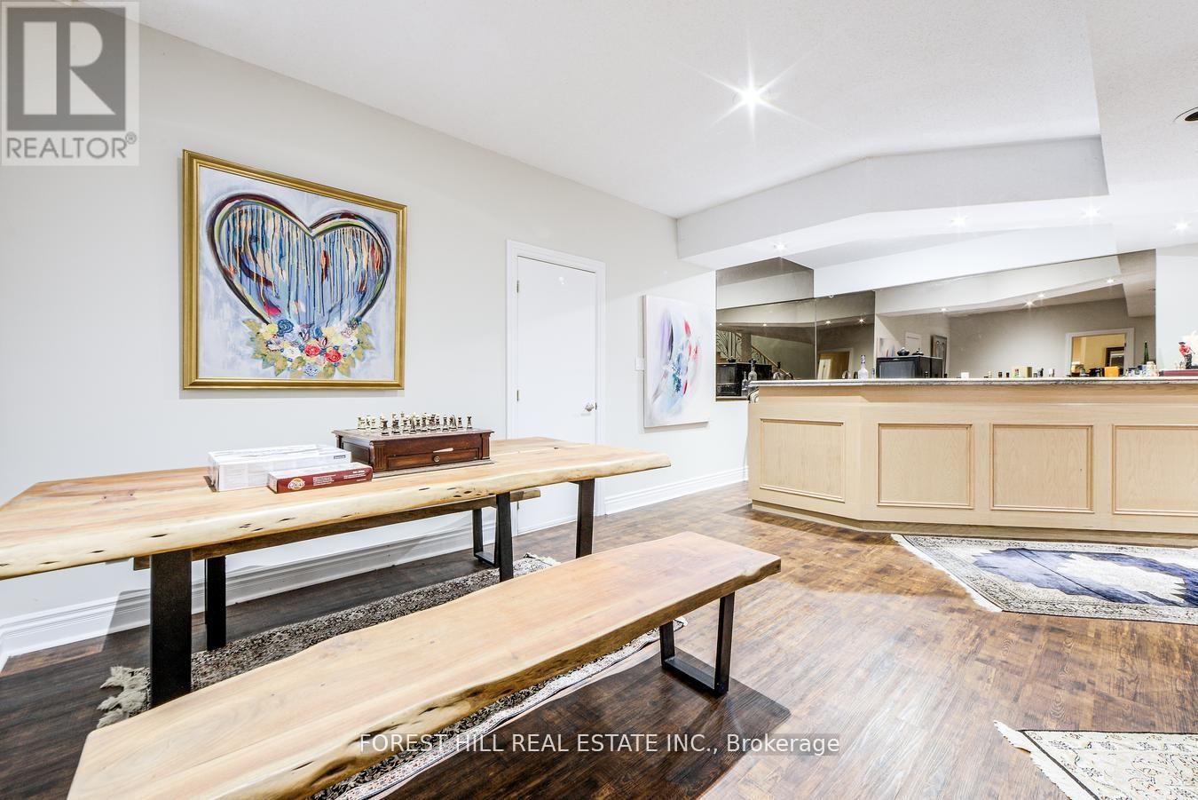46 WIMPOLE DRIVE - 32