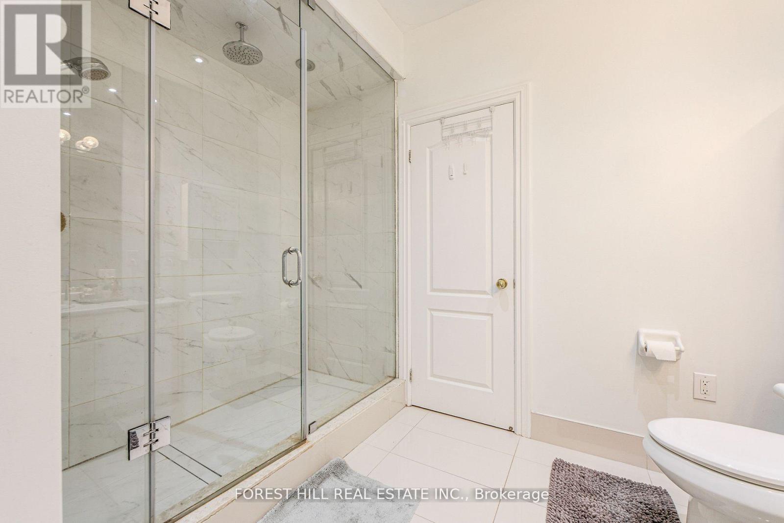 46 WIMPOLE DRIVE - 43