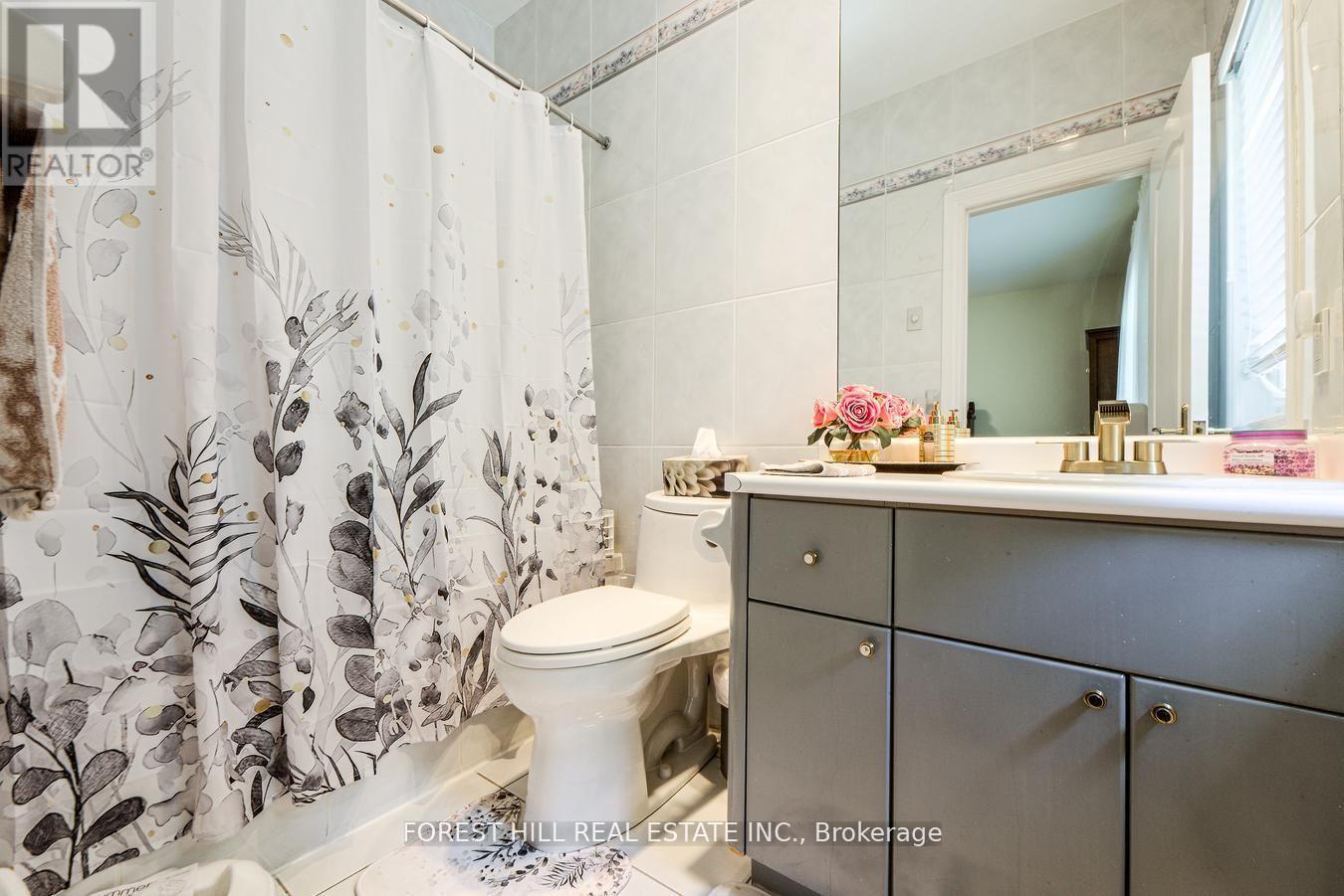 46 WIMPOLE DRIVE - 45