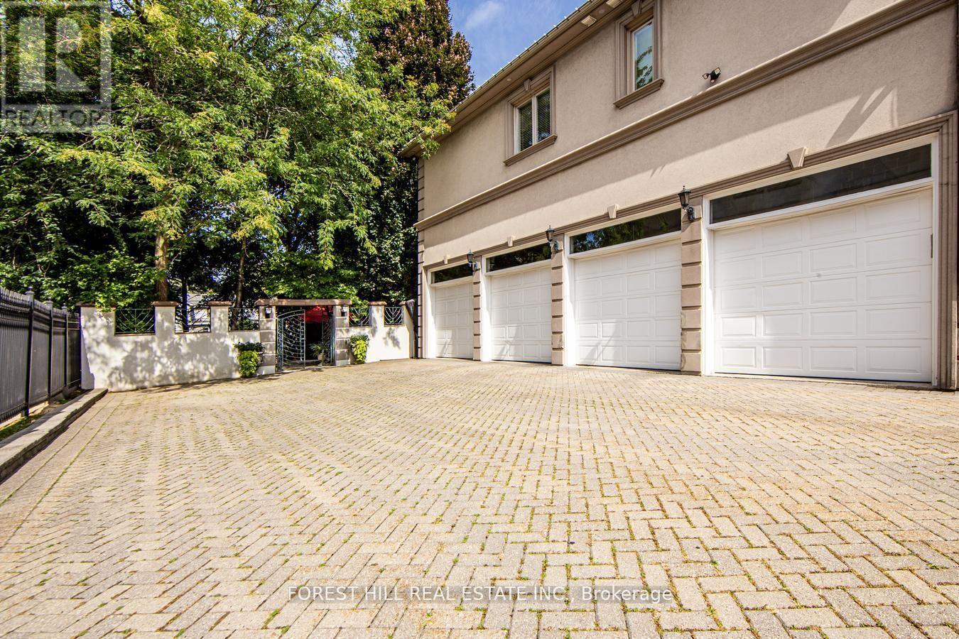 46 WIMPOLE DRIVE - 46